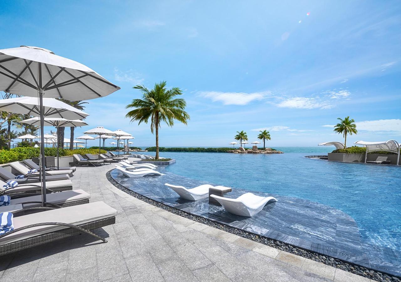 Holiday Inn Resort Ho Tram Beach By Ihg Exterior foto