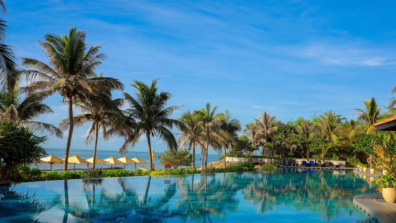Holiday Inn Resort Ho Tram Beach By Ihg Exterior foto